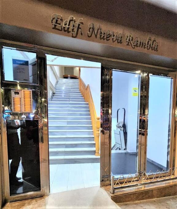 Apartamento Centro Rambla Alicante A Bagian luar foto
